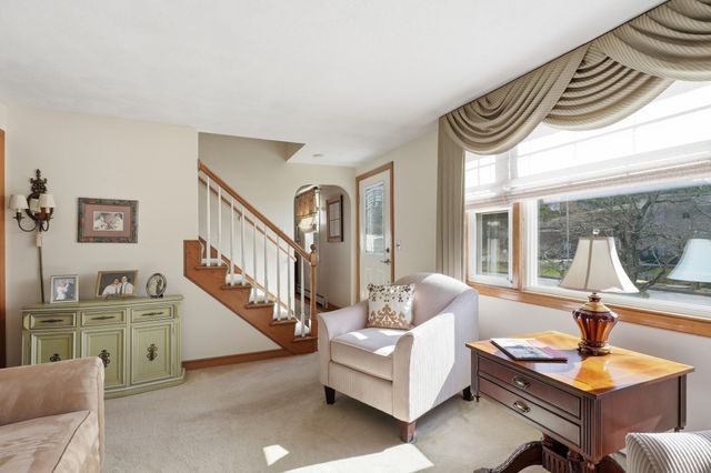 57 Winter St, Woburn, MA 01801