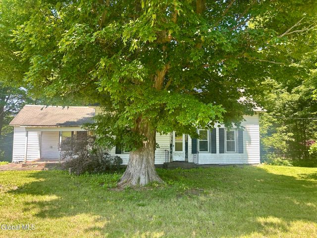 30 Gibson Road, Hartford, NY 12838