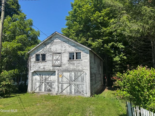 30 Gibson Road, Hartford, NY 12838