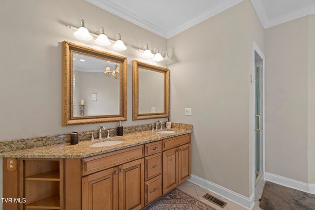 20 Loch Lomond Lane, Chuckey, TN 37641