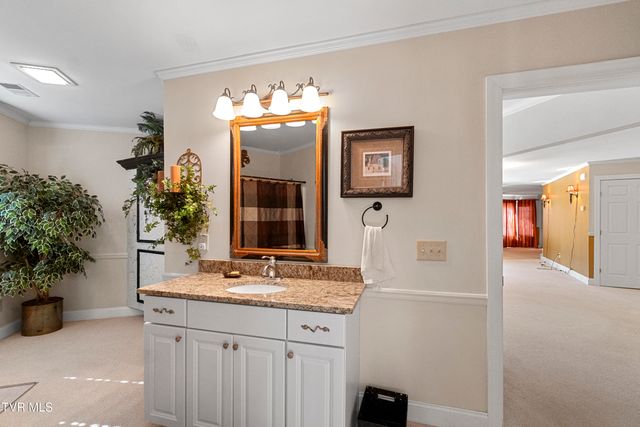 20 Loch Lomond Lane, Chuckey, TN 37641