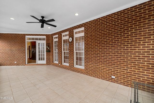 20 Loch Lomond Lane, Chuckey, TN 37641