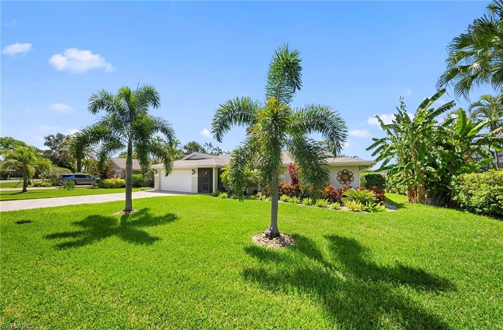 28581 Winthrop CIR, BONITA SPRINGS, FL 34134 — photo 2