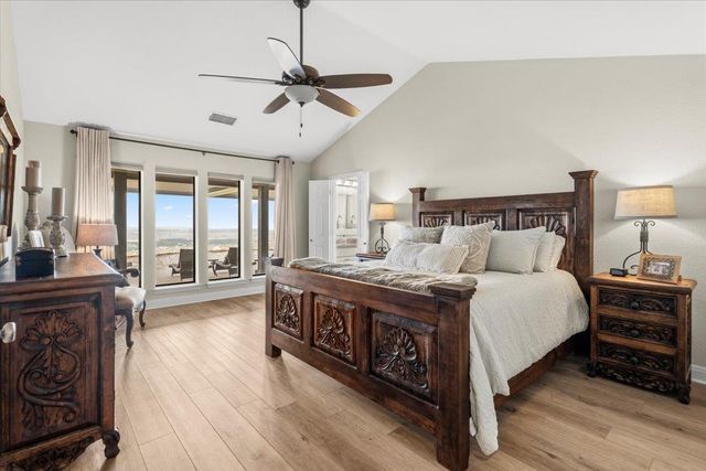 6594 W Hwy 290, Dripping Springs, TX 78620