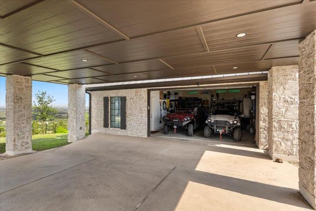 6594 W Hwy 290, Dripping Springs, TX 78620