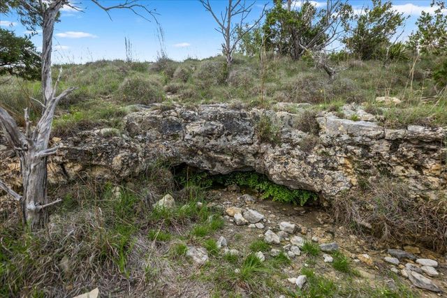 6594 W Hwy 290, Dripping Springs, TX 78620