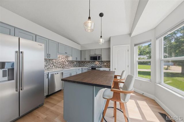 33 Georgetown Circle, O'fallon, MO 63368