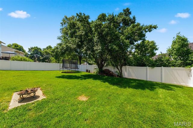 33 Georgetown Circle, O'fallon, MO 63368