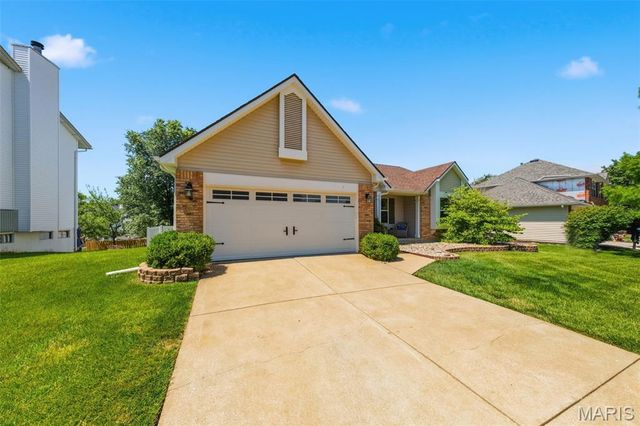 33 Georgetown Circle, O'fallon, MO 63368