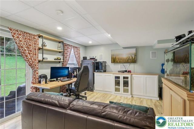 5192 Spring Ridge Drive, Macungie Boro, PA 18062