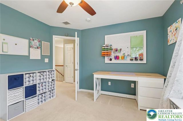 5192 Spring Ridge Drive, Macungie Boro, PA 18062