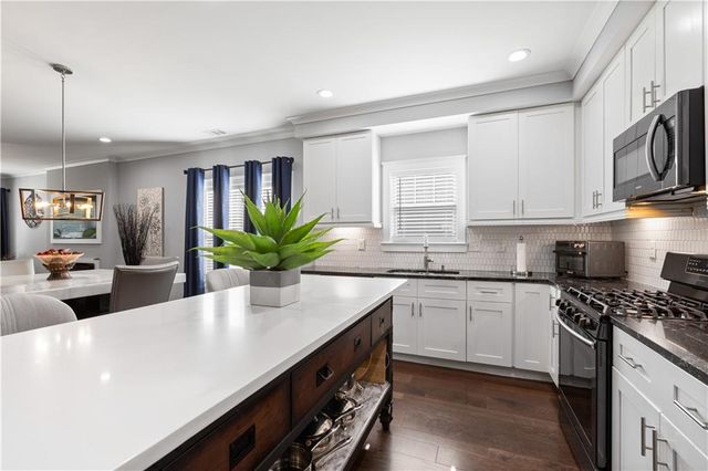 1967 Cogar Drive, Decatur, GA 30032