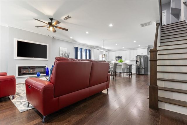 1967 Cogar Drive, Decatur, GA 30032