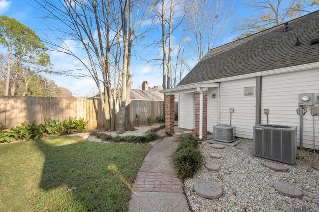 15635 Shenandoah Ave, Baton Rouge, LA 70817