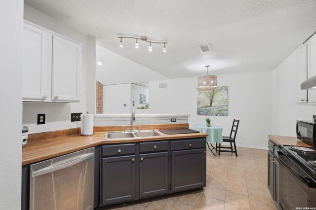 11339 Yuba Trail, San Antonio, TX 78245