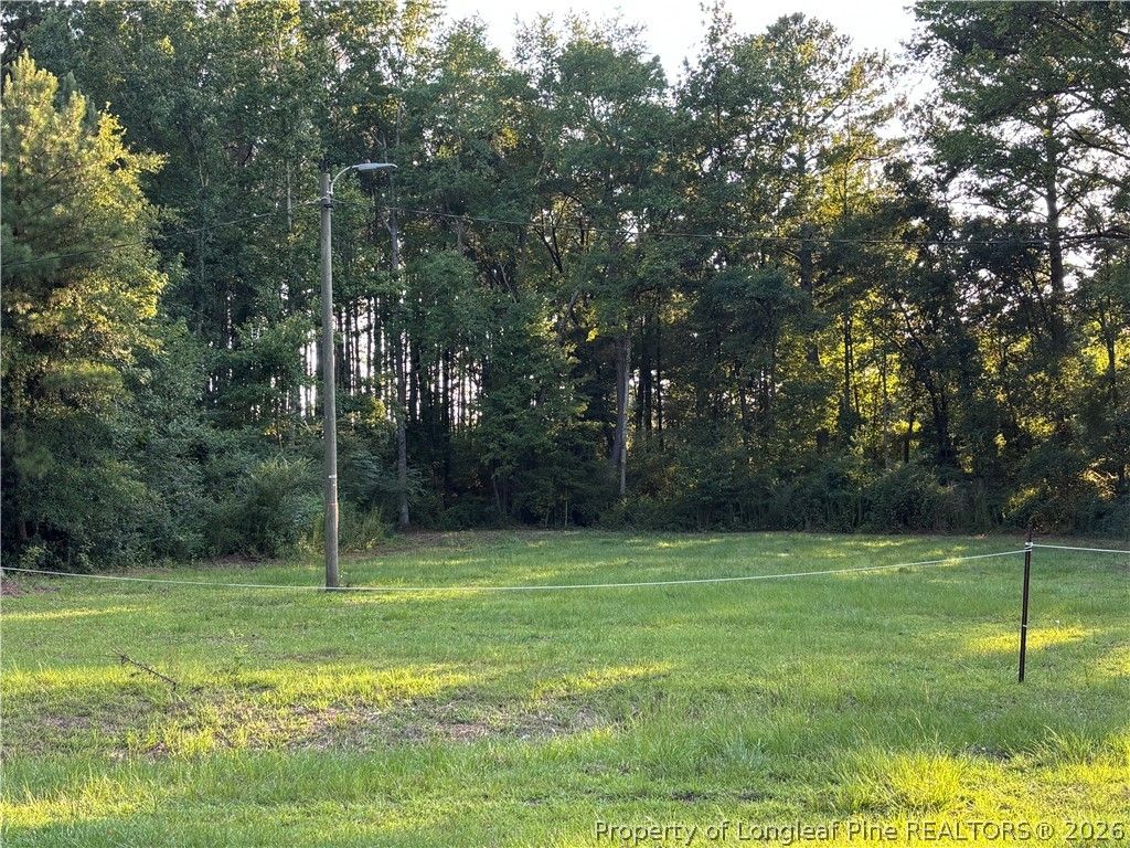 595 Shaw Road, St Pauls, NC 28384 — exterior