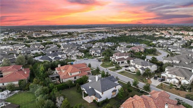 307 Dolcetto CT, Lakeway, TX 78738