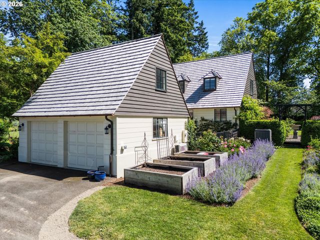 5050 Sw HILLTOP Ln, Portland, OR 97221