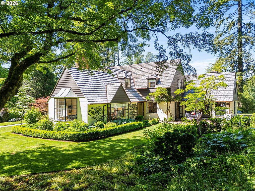 5050 Sw HILLTOP Ln, Portland, OR 97221