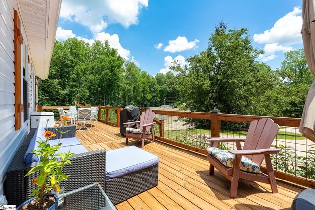 29 Lee Way, Taylors, SC 29687