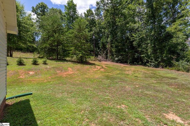 29 Lee Way, Taylors, SC 29687