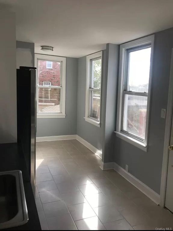 1965 Pilgrim Avenue, Bronx, NY 10461 — photo 4