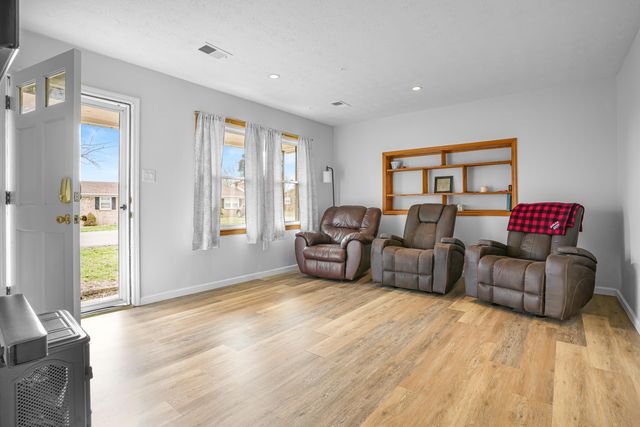 91 Lakeview Drive, Cynthiana, KY 41031