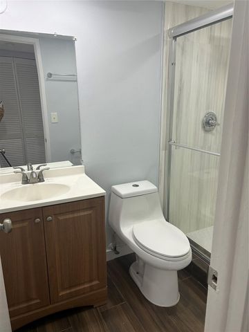 7035 NW 186TH Street D111, Hialeah, FL 33015