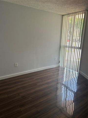7035 NW 186TH Street D111, Hialeah, FL 33015