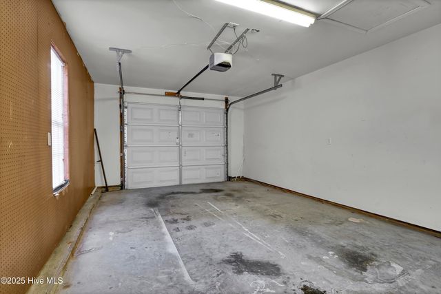 7413 Thais Trail, Wilmington, NC 28411