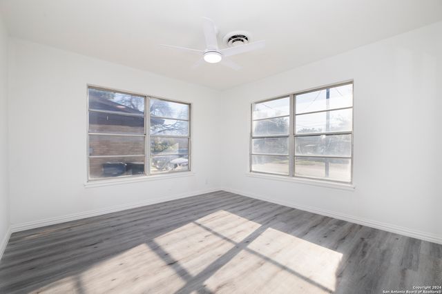 636 Southeast Terrace, New Braunfels, TX 78130