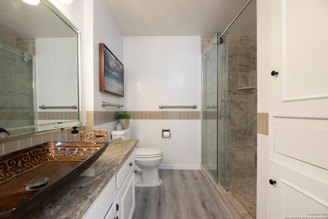 636 Southeast Terrace, New Braunfels, TX 78130