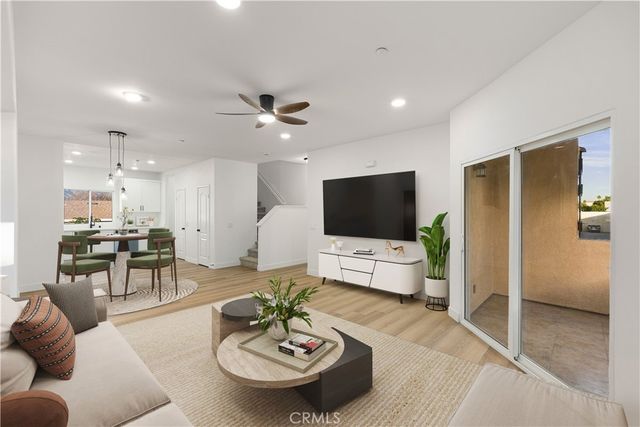 501 N Lark Ellen Avenue B, Covina, CA 91722