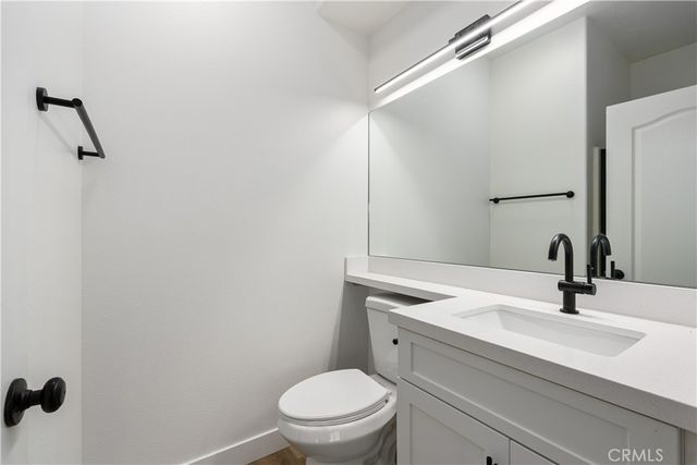 501 N Lark Ellen Avenue B, Covina, CA 91722