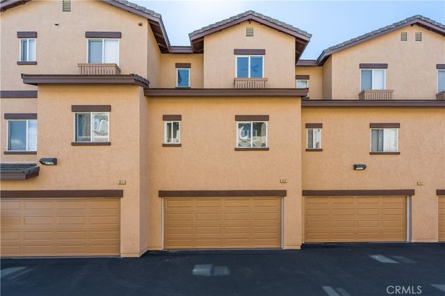 501 N Lark Ellen Avenue B, Covina, CA 91722