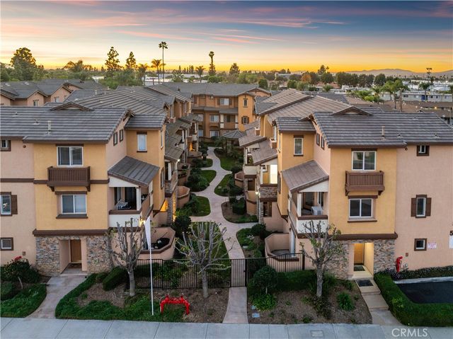 501 N Lark Ellen Avenue B, Covina, CA 91722