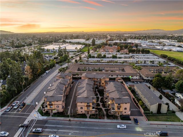 501 N Lark Ellen Avenue B, Covina, CA 91722
