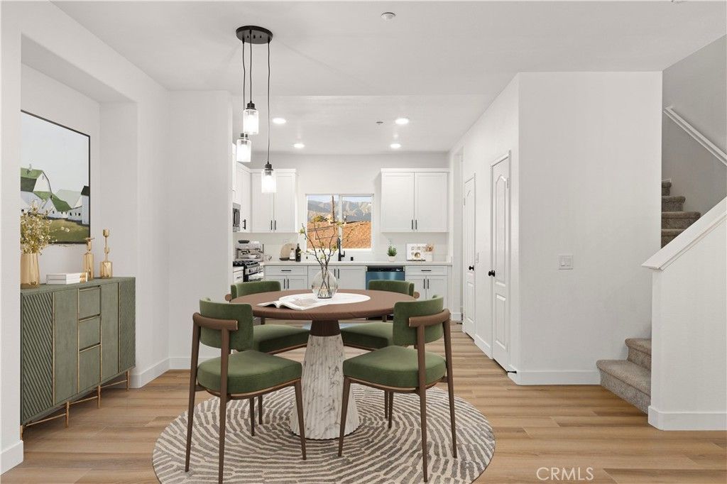 Image 16 of property listing at 501 N Lark Ellen Avenue B, Covina, CA 91722