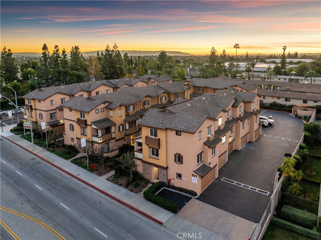 Image 56 of property listing at 501 N Lark Ellen Avenue B, Covina, CA 91722