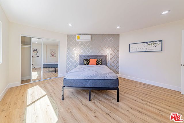 5633 La Mirada Avenue, Los Angeles, CA 90038