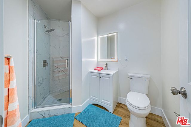 5633 La Mirada Avenue, Los Angeles, CA 90038