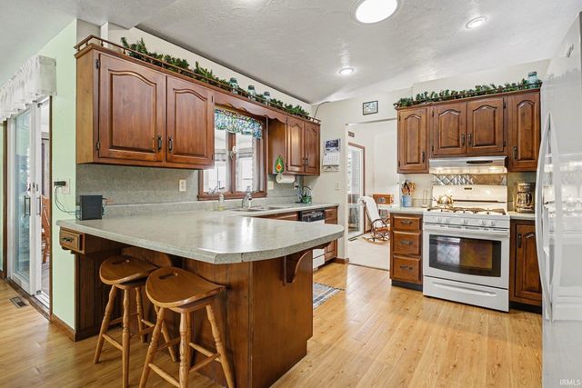 3950 N 760 West, Shipshewana, IN 46565