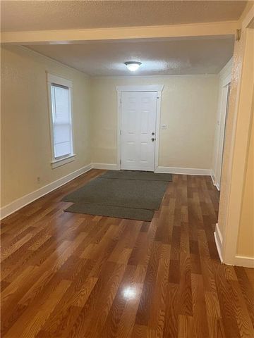424 N Brighton Avenue, Kansas City, MO 64123