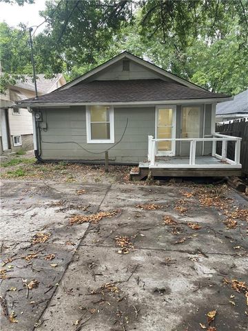 424 N Brighton Avenue, Kansas City, MO 64123