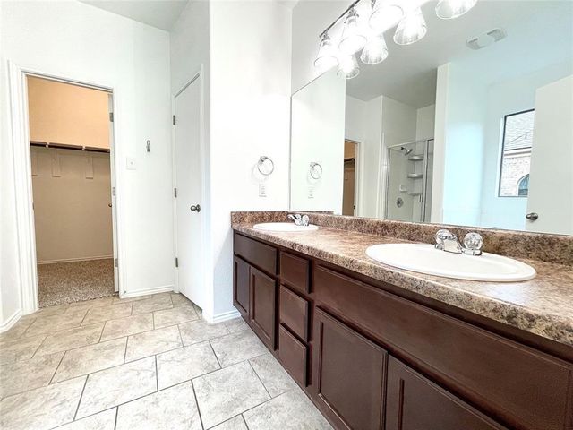 1808 Paseo Verde DR, Leander, TX 78641