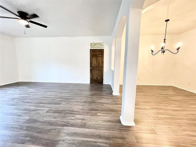 1808 Paseo Verde DR, Leander, TX 78641