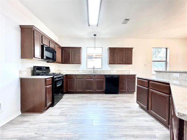 1808 Paseo Verde DR, Leander, TX 78641