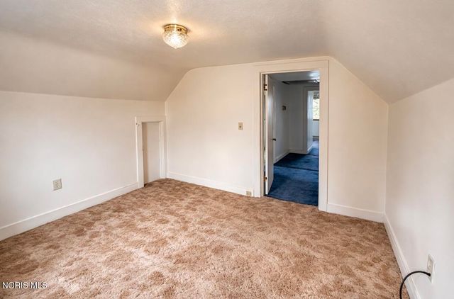 711 Sawyer Road, Toledo, OH 43615