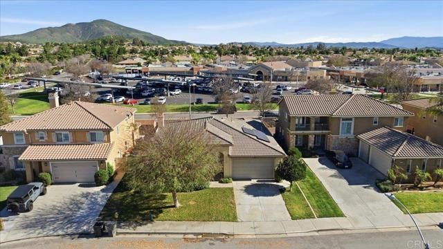 31855 McCartney Drive, Winchester, CA 92596