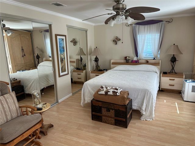 282 HARBOR ISLES DRIVE, North Port, FL 34287